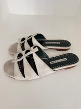 Manolo Blahnik flats size 4