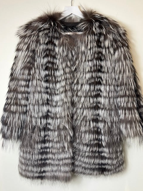 34Style real fur coat size XS will fit UK 8