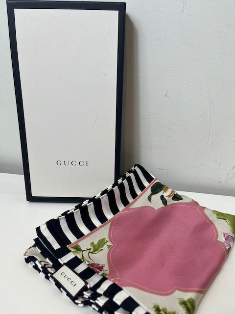 Gucci scarf