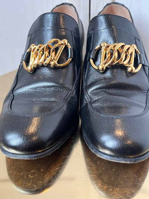 Gucci shoes size 41