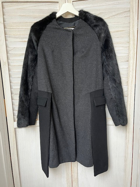 Unbranded coat approx UK 8