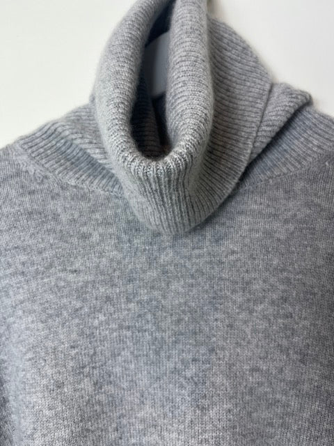 H&M premium jumper size XS