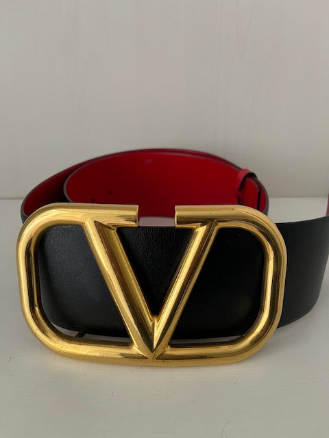 Valentino belt size 70