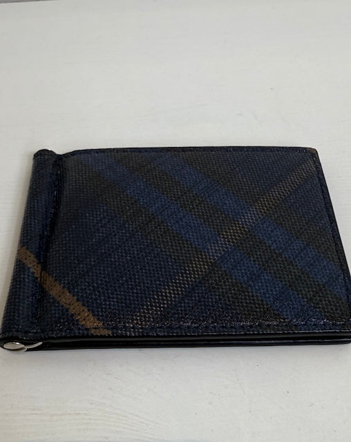 Burberry wallet