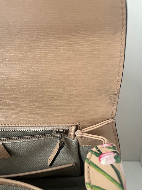 Gucci bag