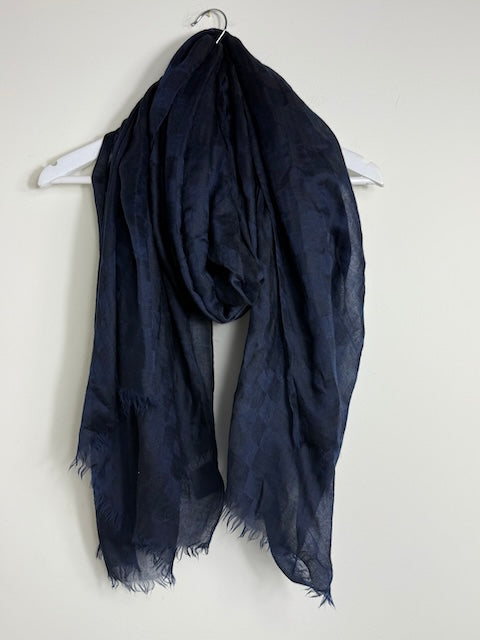 Louis Vuitton scarf