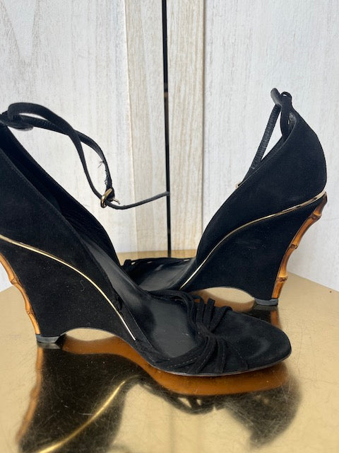 Gucci heels size 38