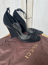 Gucci heels size 38