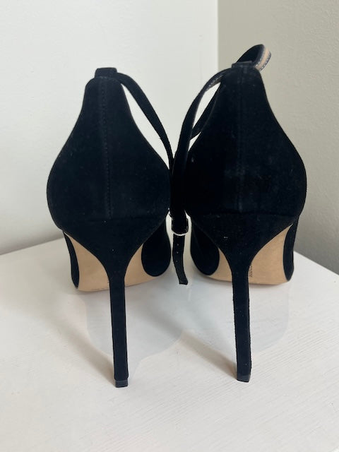 NEW Manolo Blahnik heels size 38 smaller fitting best for 37.5
