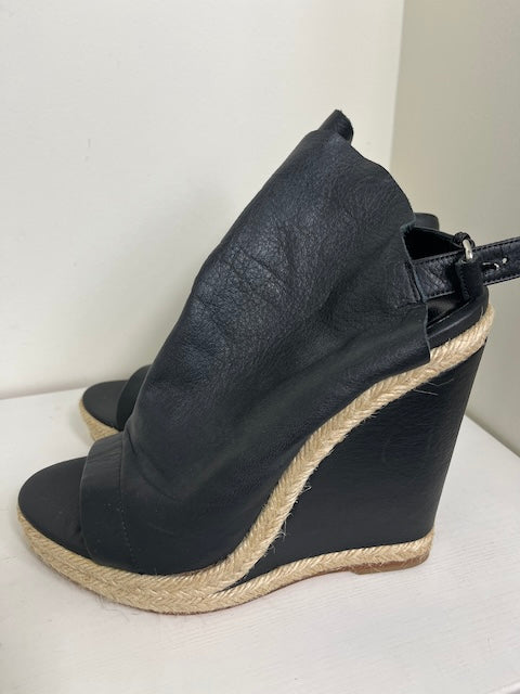 NEW Balenciaga heels size 38
