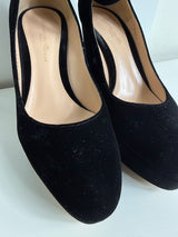 Gianvito Rossi heels size 36.5 smaller fitting