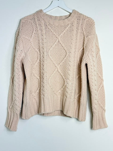 Khaite jumper size XS larger fitting