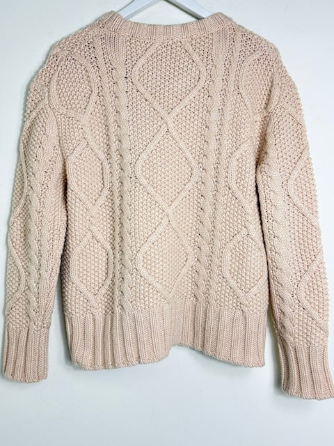Khaite jumper size XS larger fitting