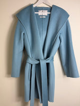Max Mara coat UK 6 will fit up to small UK 10