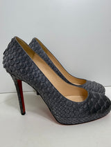 NEW Christian Louboutin shoes size 38