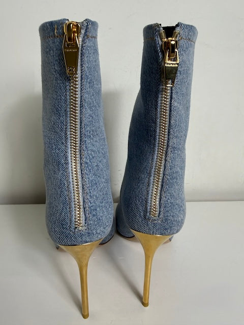 NEW Balmain boots size 37 UK 4