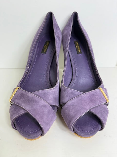 Louis Vuitton heels size 39 UK 6