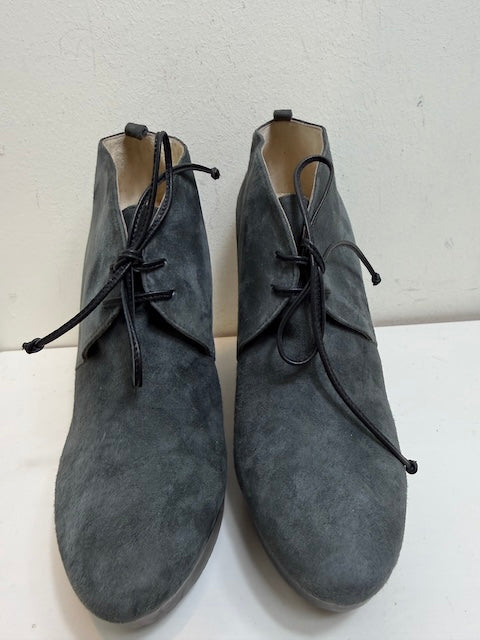 NEW Jimmy Choo boots size 4.5