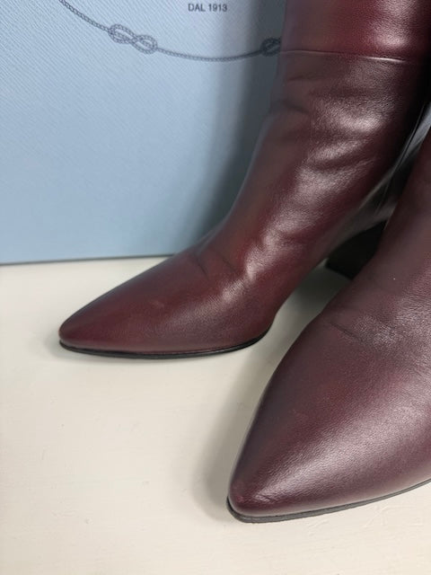 Prada boots size 37 UK 4