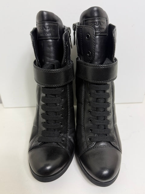 NEW Prada boots size 39 to fit UK 5