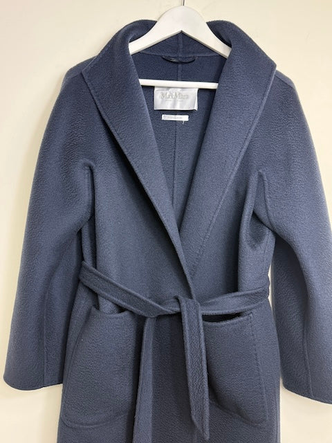 Max Mara coat UK 4 - 6 slightly oversized