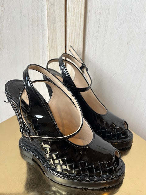 NEW Bottega Veneta heels size 37