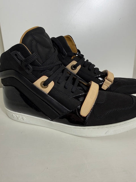 Louis Vuitton trainers size 4