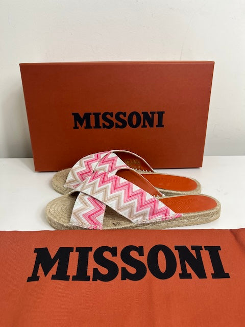NEW Missoni flats