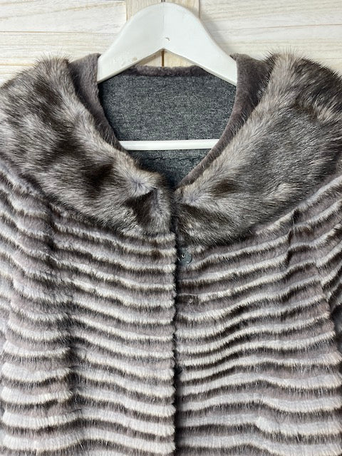 Unbranded real fur coat approx UK 8 - 10