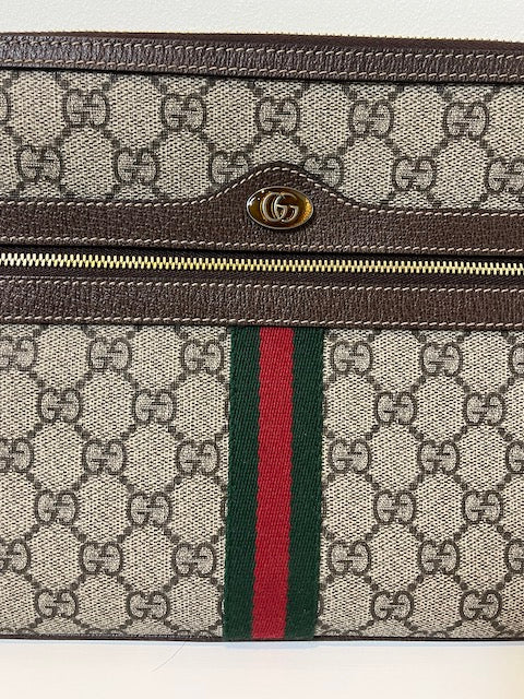 Gucci clutch