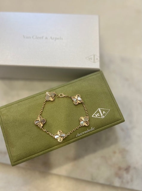 Van Cleef & Arpels bracelet